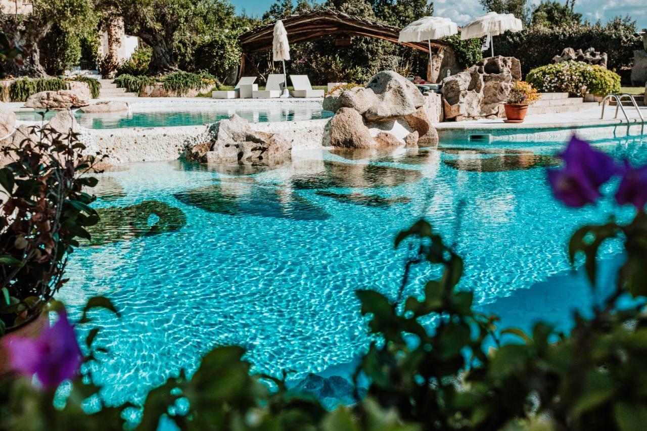 Hotel Pulicinu Baja Sardinia Eksteriør billede