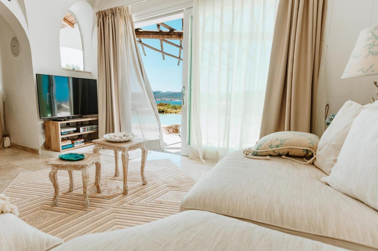 Hotel Pulicinu Baja Sardinia Eksteriør billede