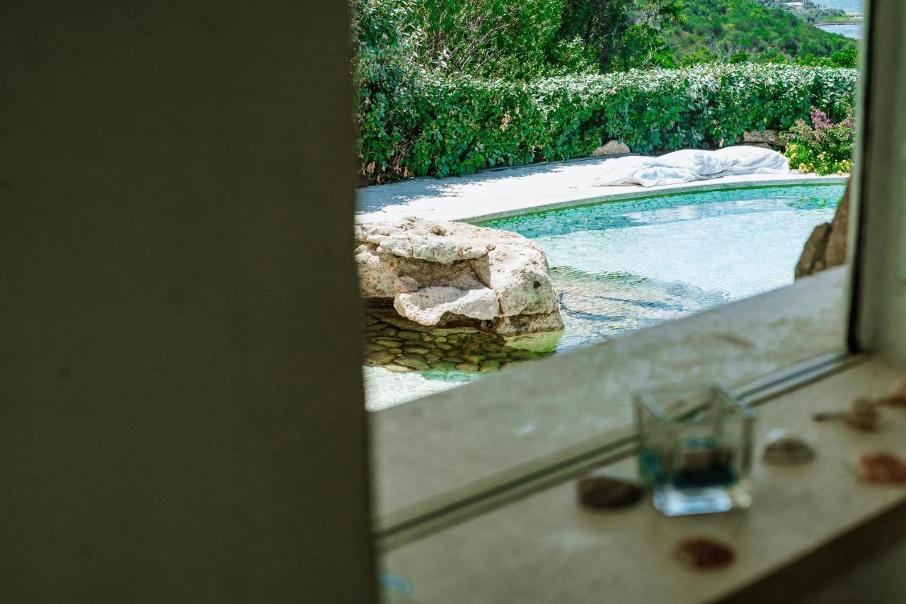 Hotel Pulicinu Baja Sardinia Eksteriør billede