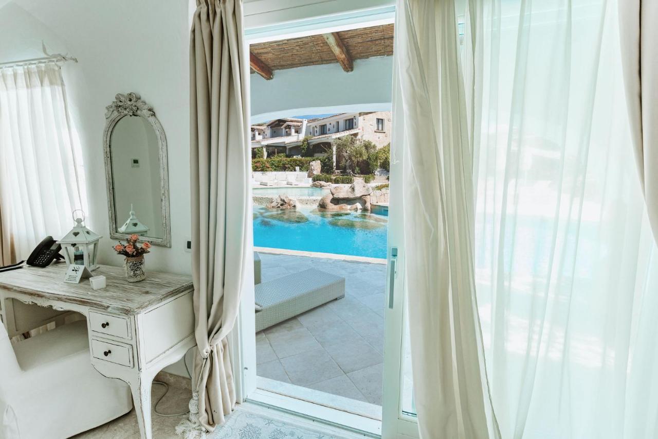 Hotel Pulicinu Baja Sardinia Eksteriør billede