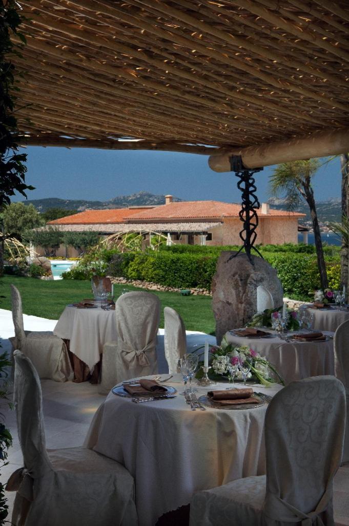 Hotel Pulicinu Baja Sardinia Eksteriør billede