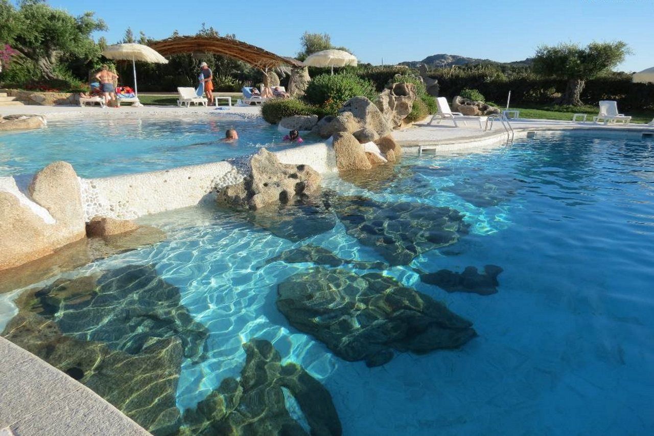 Hotel Pulicinu Baja Sardinia Eksteriør billede