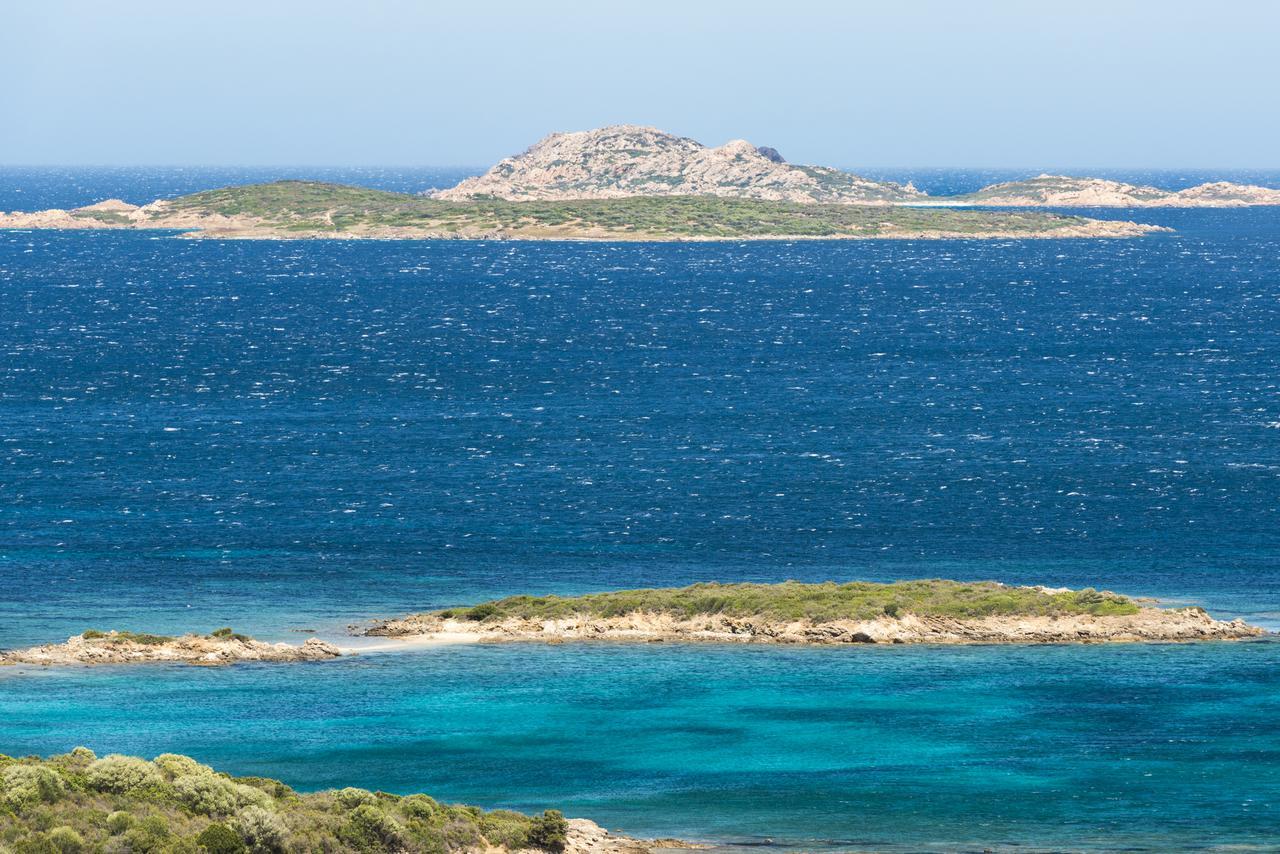 Hotel Pulicinu Baja Sardinia Eksteriør billede
